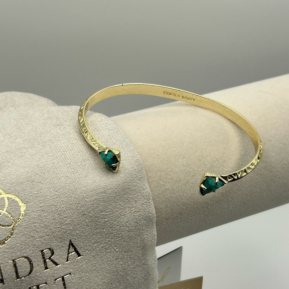 Kendra Scott Jewelry - Kendra Scott Gold Tone Cuff Bracelet Turquoise Triangle Accents Pouch